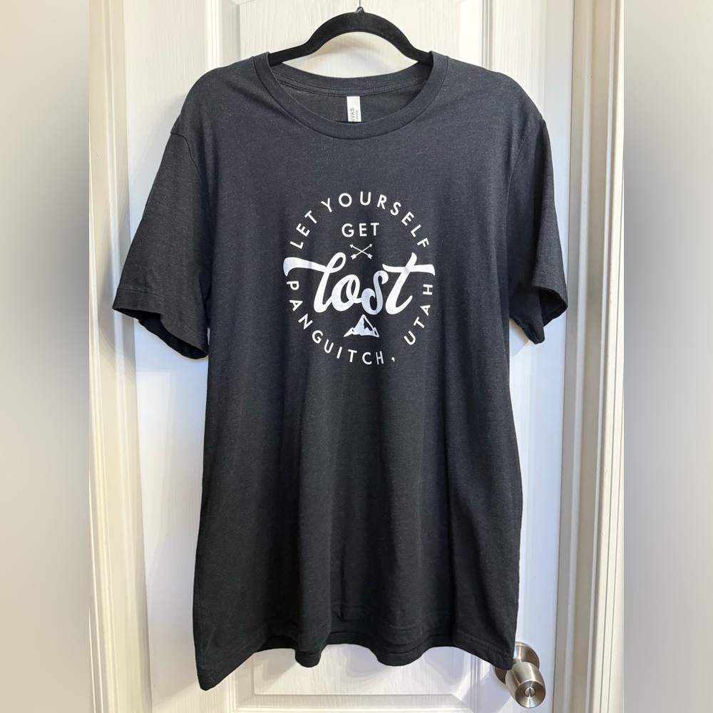Bella Canvas "Let Yourself Get Lost Panguich, Utah" Graphic T Shirt Size XL